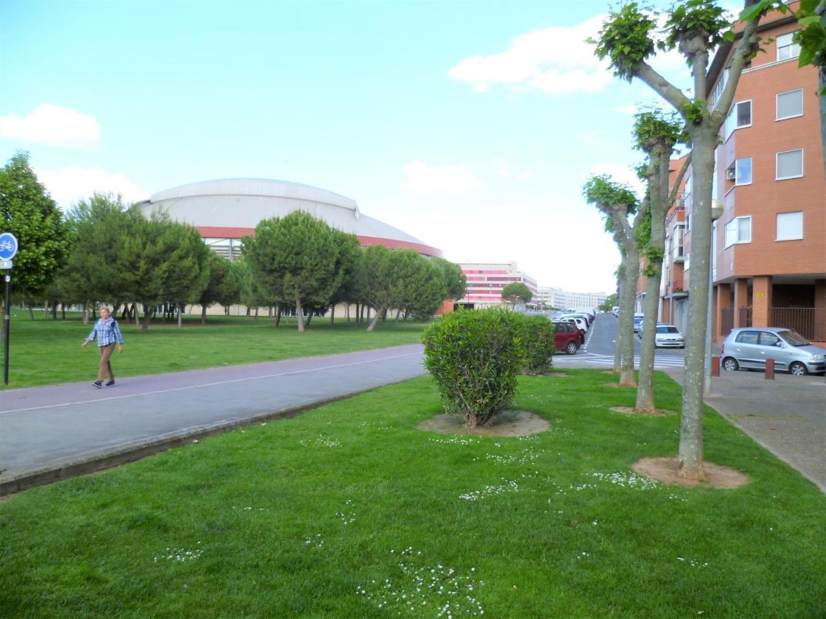 Logrocity Puerta Del Ebro Parking Privado Gratis Логроньо Экстерьер фото